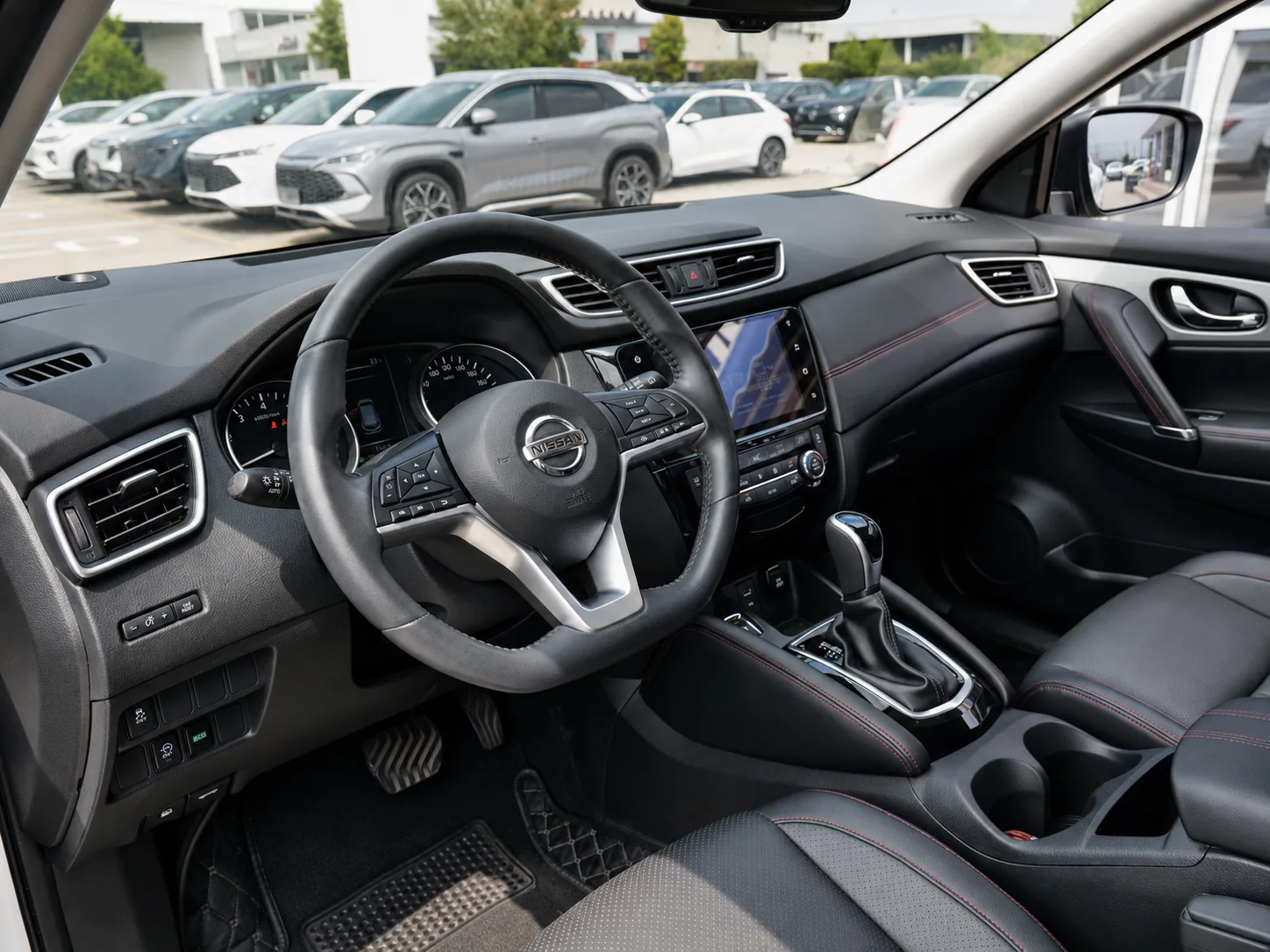 Nissan Qashqai 2022 2.0L CVT Premium Luxury Edition 8