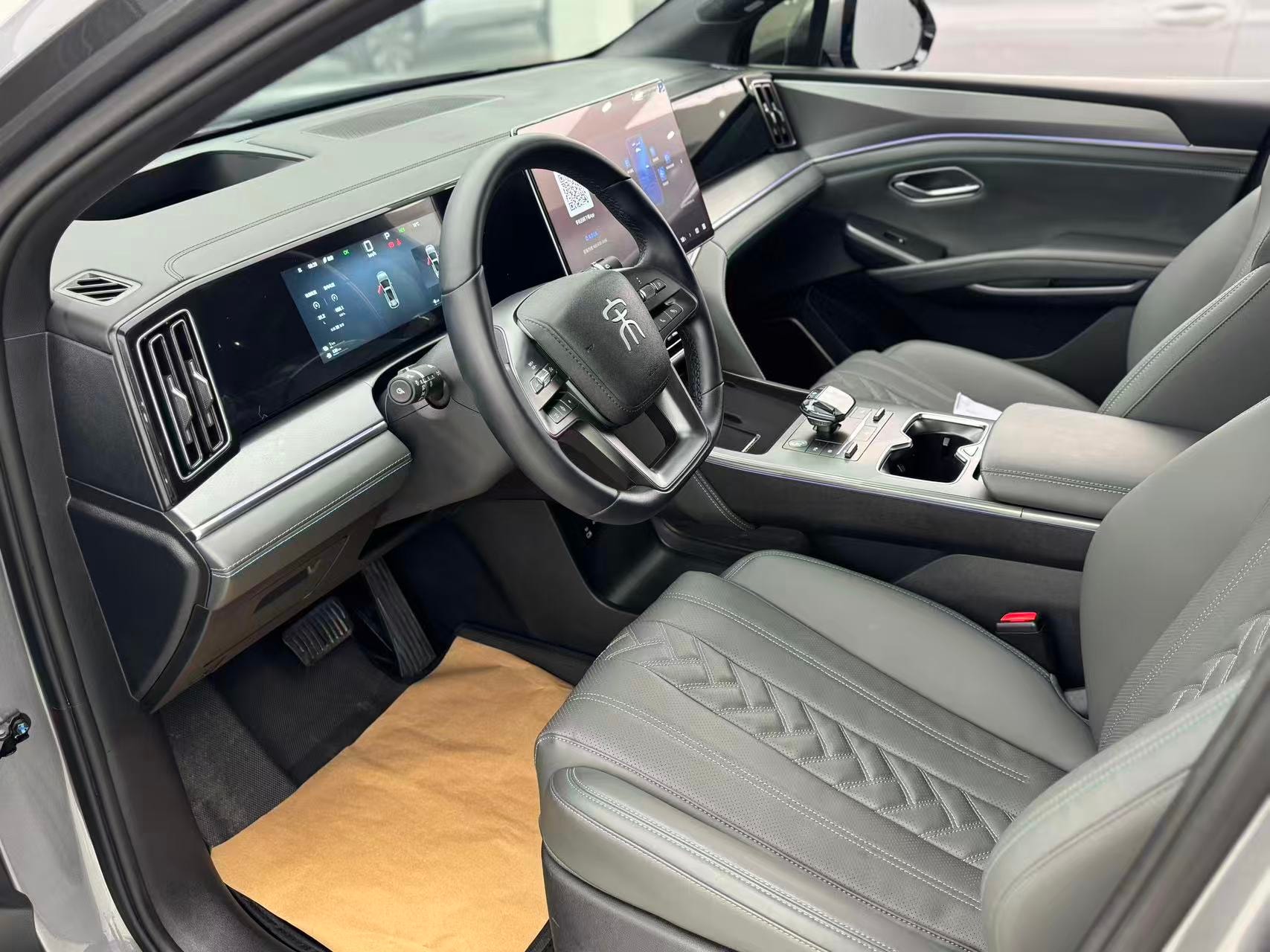 Song L DM-i 160km Excellence Edition 4