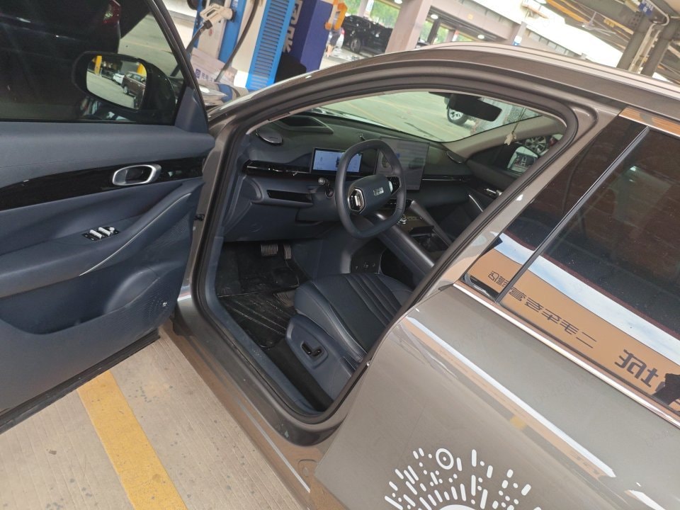 Geely Galaxy E5 610KM Explorer+ Edition 6