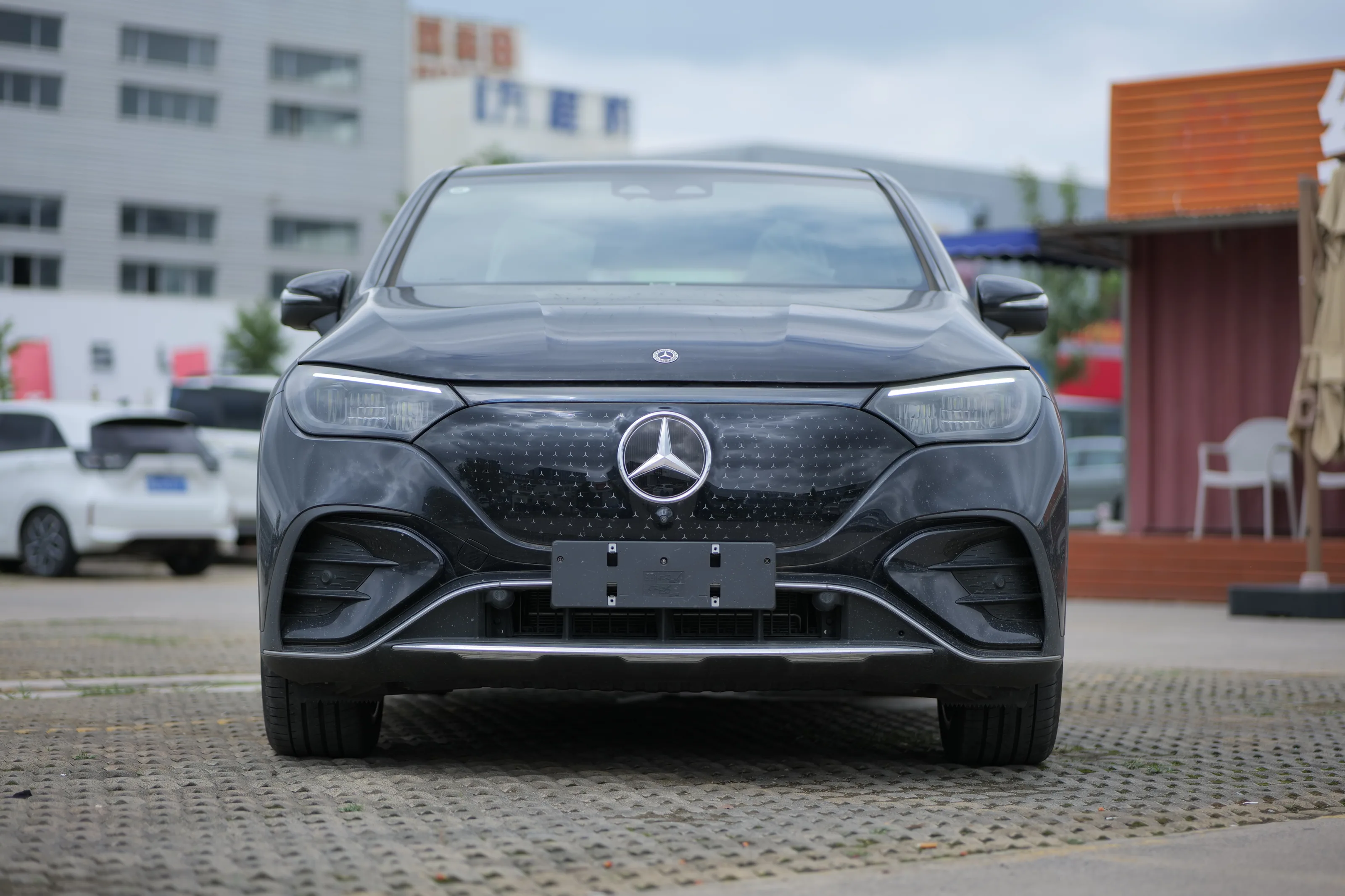 BENZ EQE SUV BLACK BROWN NAKED CAR