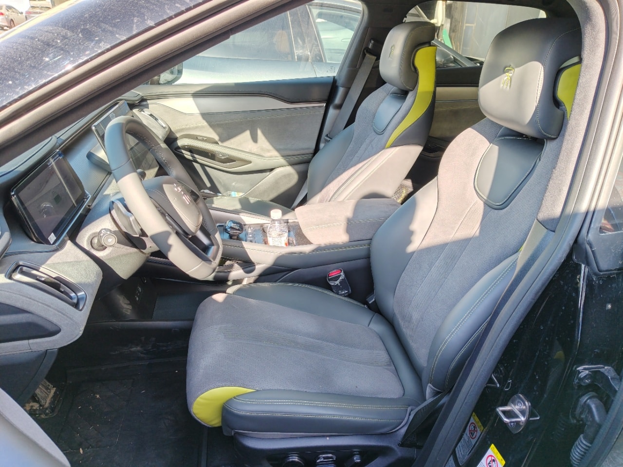BYD Song L EV Smart Drive Edition 602km LiDAR AWD with Electrochromic Sunroof 4