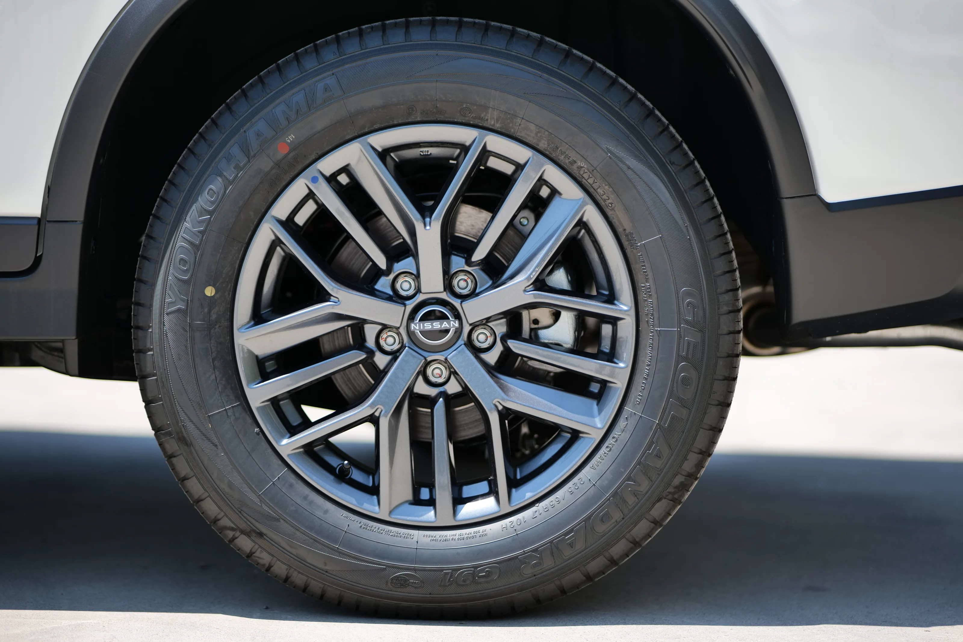 Nissan X-Trail 4WD 6