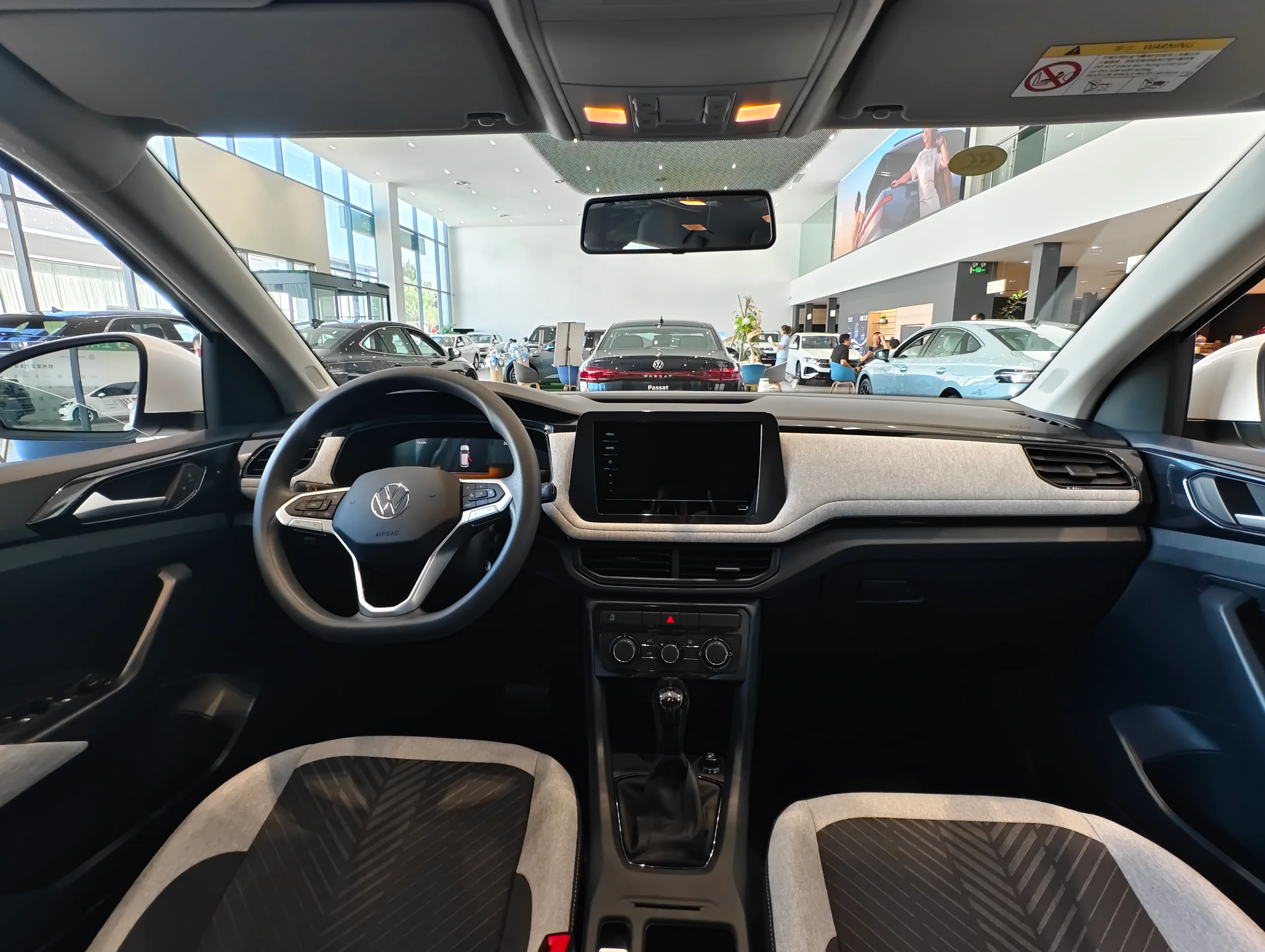 Volkswagen Tayron XR 6
